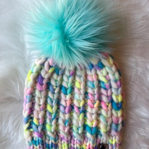 100% Merino Wolle Strickmütze | Geflochtene Herzchen Mütze