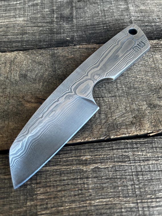 The “Old Crow” EDC Pocket Fixed Blade - Sheepfoot- All Steel - Damascus