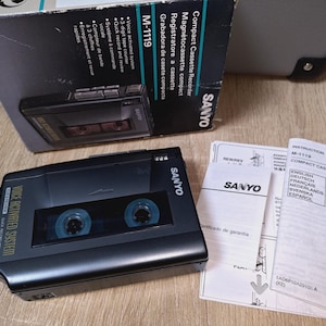 Vintage Sanyo M-1119 Cassette Recorder in Box with Tape, Voice Activated System Handheld Player, Fully Working Retro Audio