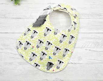 Organic Baby bib, farm animals bib, farm life, organic sheep bib, gender neutral bibs, GOTS certified fabric, feeding bibs, baby shower gift