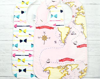 XL Toddler Bib: Bows and world map, Self-Feeding & Special Needs