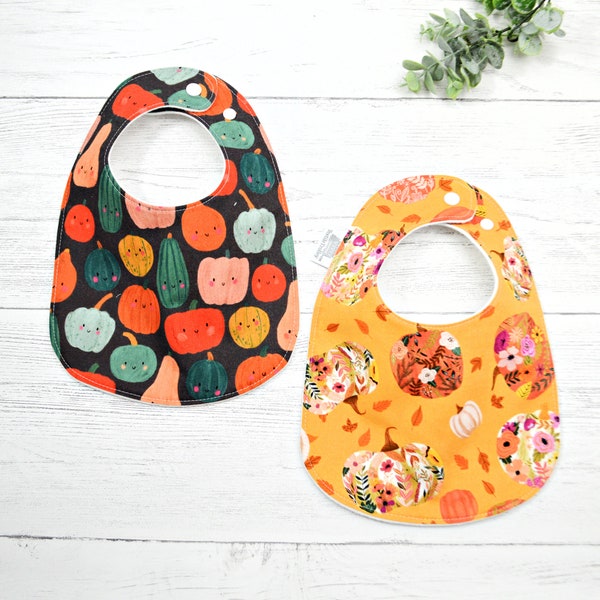 Pumpkin bibs, fall bibs, Autumn baby bib, Gourd bib, Thanksgiving bibs, baby gift, baby shower gift, fall baby, new baby, feeding baby,