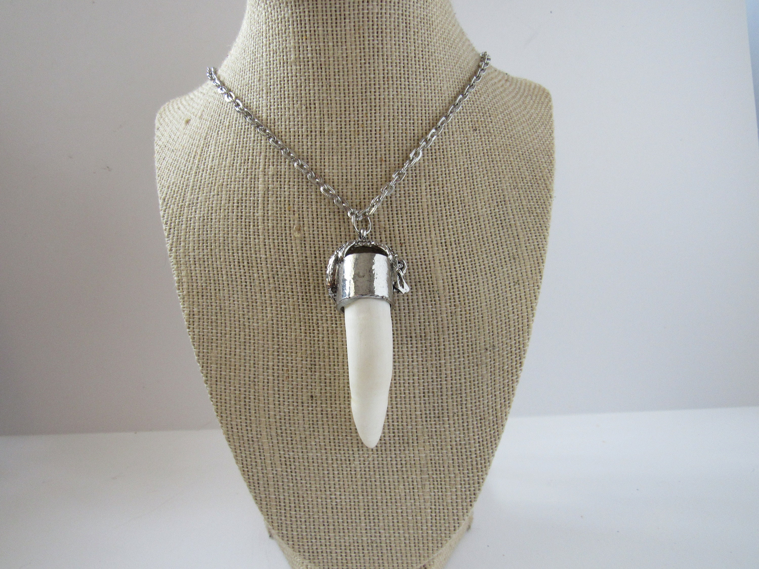 Alligator Tooth Gator Pendant Animal Bone Chain Necklace ...