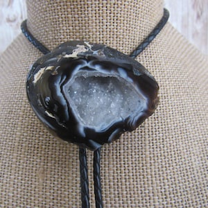 Agate Druzy Gemstone Bolo Tie Necklace Wedding Crystal Necktie Jewelry N6030