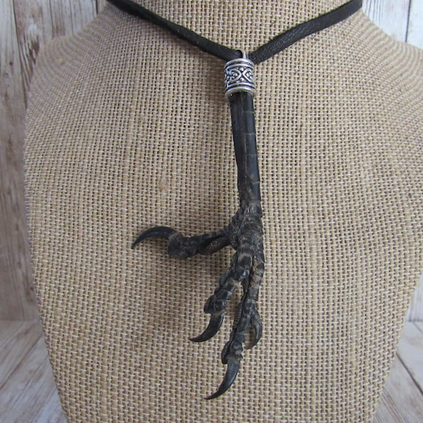 Real Crow Foot/Talon Claw Necklace Bird Feet Animal Bone Jewelry