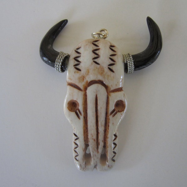 BUFFALO SKULL Tribal  Pendants or Beads bp1122 Jewelry Craft Making Carved Buffalo Bone