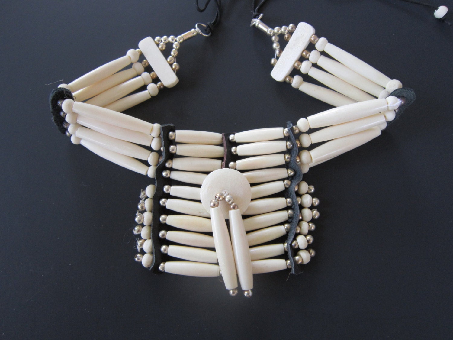 Native Style Adjustable Bone Choker Necklaces