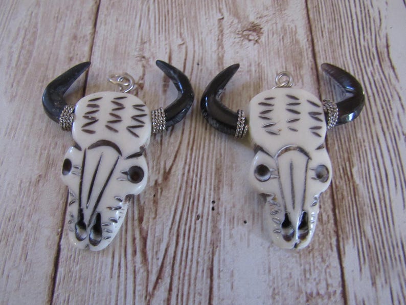 Carved Bone Buffalo Skull Pendant Tribal Craft Jewelry 1122 image 1