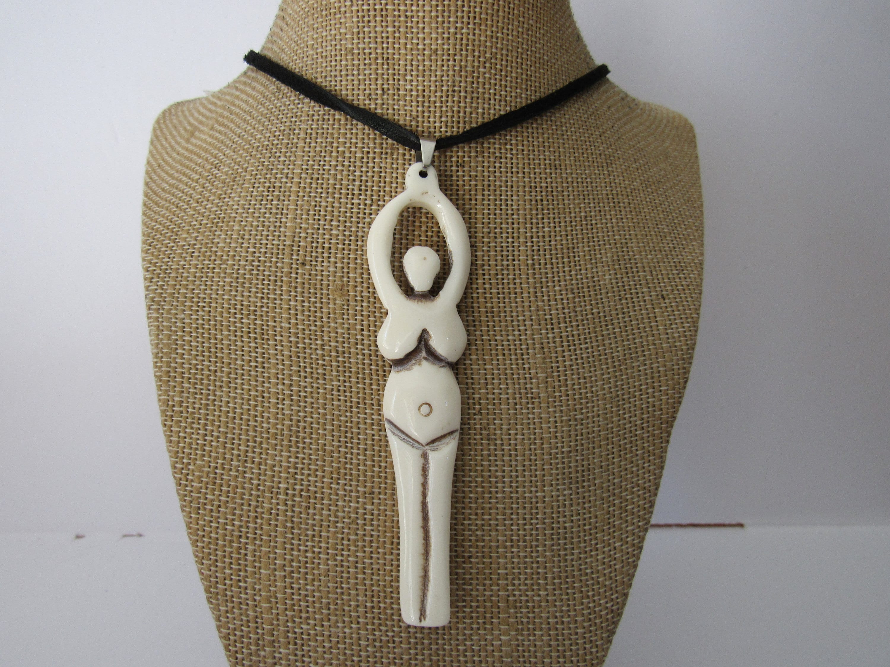 Goddess Bone Pendant Necklace Buffalo Bone Goddess Leather Jewelry N4706