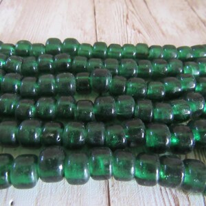 Cuentas de cuervo de vidrio verde translúcido de 9 x 6 mm - Material para joyería y manualidades, tira de 100 imagen 4