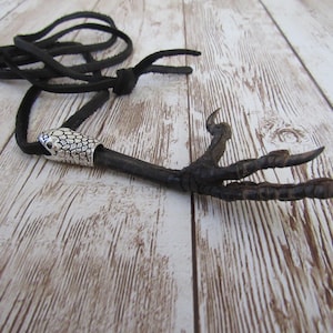 Real Crow Foot/Talon Claw Necklace Snake Head Bird Feet Animal Bone Jewelry