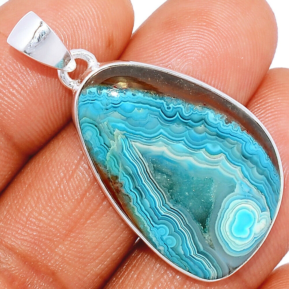 Laguna Lace Agate pendant in sterling silver