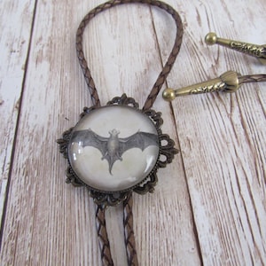 Bat Cameo Bolo Tie Necklace Gothic Halloween Necktie Jewelry N5902