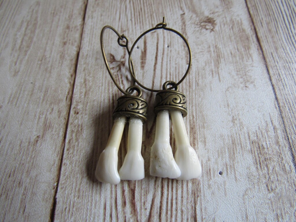 81stgeneration Orecchini Pendenti Intagliati A Mano – Nodo Celtico In Osso Di Bufalo E Ottone Dorato, Stile Tribale Boho, Confezione Regalo