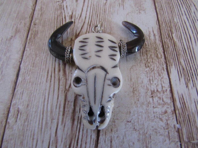 Carved Bone Buffalo Skull Pendant Tribal Craft Jewelry 1122 image 3