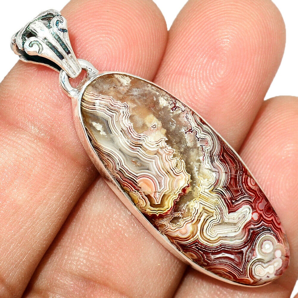 Laguna Lace Agate pendant in sterling silver
