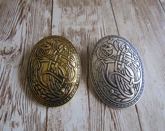 Broche de escudo de lobo vikingo, pájaro gótico, cuervo, joyería oscura, delantal vikingo, capa