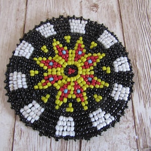 ビーズロゼットメダリオントライバルレガリアビーズワークレザークラフト縫製レガリア10E