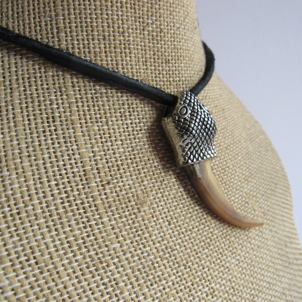 Badger Claw Pendant Snake Necklace Spirit Animal Bone Jewelry Boho N4386