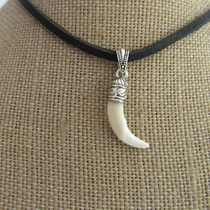 Red Fox Tooth Pendant Necklace Animal Bone Spirit Animal Jewelry  (Vulpes vulpes fulva)