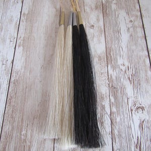 20 cm hårbottenlås i hästhår, svart eller vitt, infödda hantverk, tribal Pow Wow-regalier, smycken