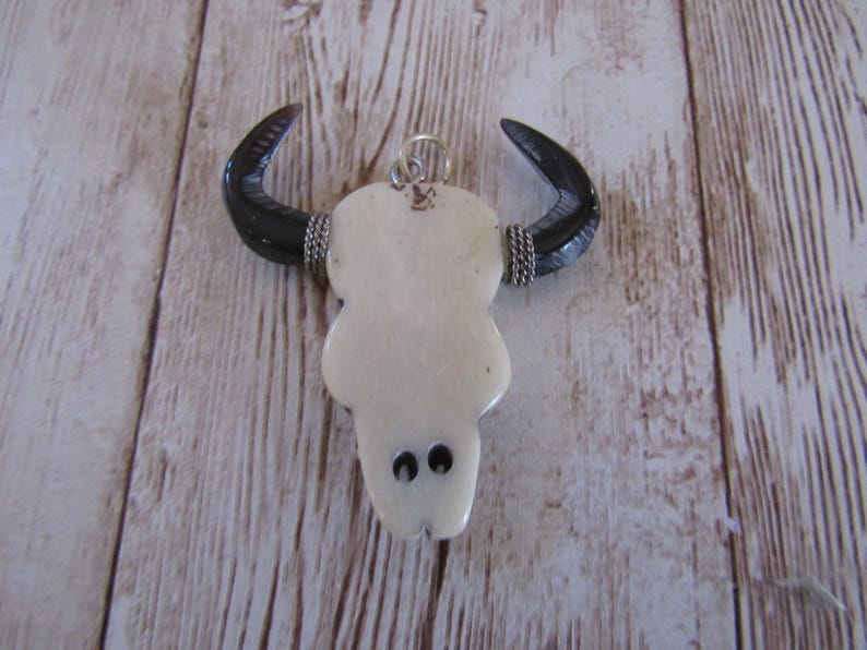 Carved Bone Buffalo Skull Pendant Tribal Craft Jewelry 1122 image 4