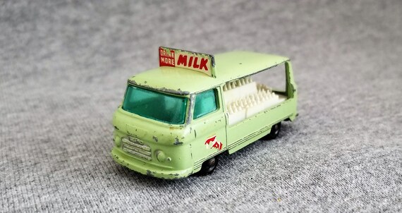 lesney commer bottle float