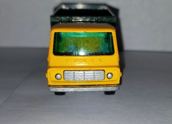 matchbox stake truck