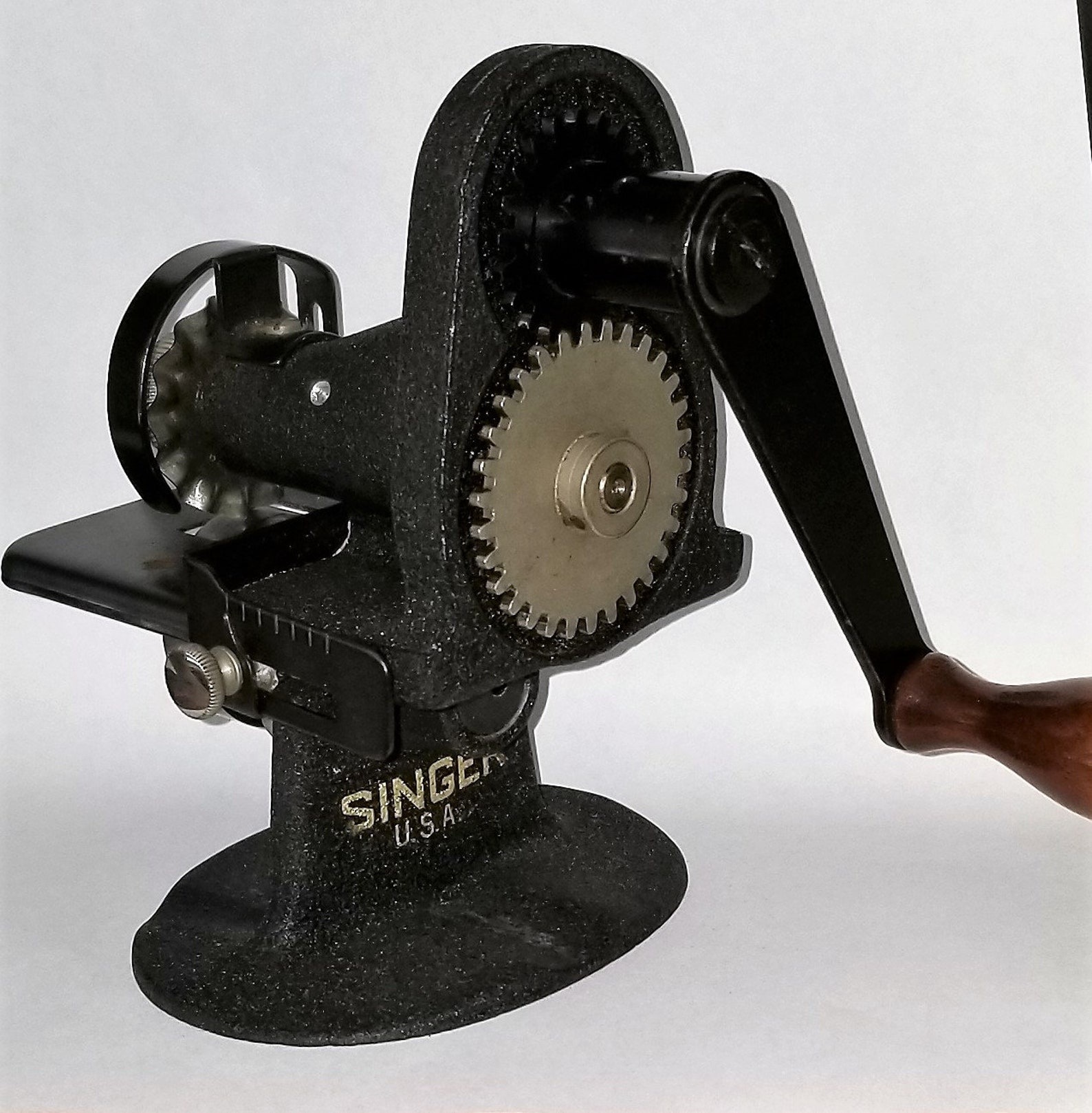 Singer Blackside Hand Pinker Pinking Machine Etsy