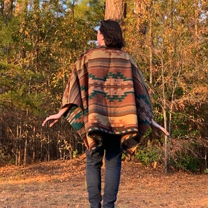 Traditional Woven Fabric Poncho in Native American Pattern ReversibleTans Brown Mauve Emerald Green image 5