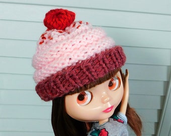 Cupcake Hat - Beanie for Blythe - Cute Ribbed Brim Doll Hat - Red and Pink - Fits Blythe and Pullip