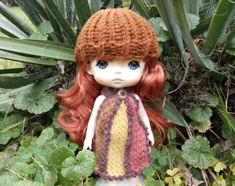 Autumn Knit Outfit - Sleevess Dress and Hat - Fits Middie Blythe , Holala & OMG Big Head Fashion Dolls