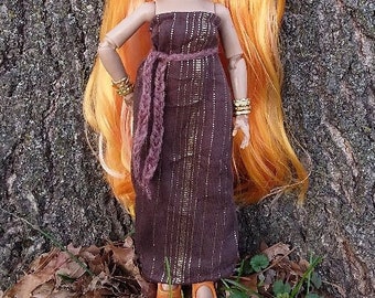 Long Brown Maxi Dress Designed to Fit Rainbow and Blythe Dolls - Knit & Crochet Doll Clothes - Cute Doll Dress