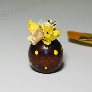 Dollhouse Miniature Flower Arrangement - Cute Wooden vase - Assorted flowers