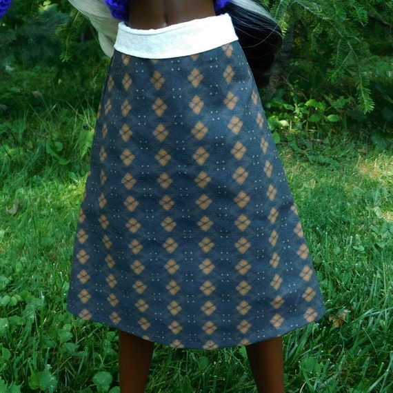 1/3 Scale BJD SD Sized Light and Growth Argyle Print Skirt