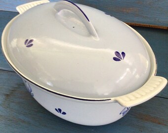 cast iron . vintage blue oven Dutch pot , from Holland.