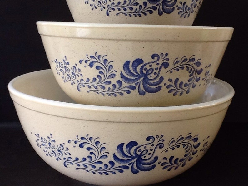 Vintage Pyrex Homestead Pattern Mixing Bowls Set Etsy