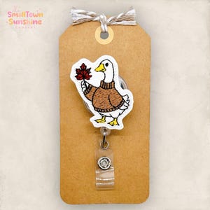 Fall Goose with Leaf Badge Reel, Nurse Badge Clip, Teacher Lanyard, Coworker Gift, Name Tag, Badge Topper, Retractable ID Holder | GLITTER