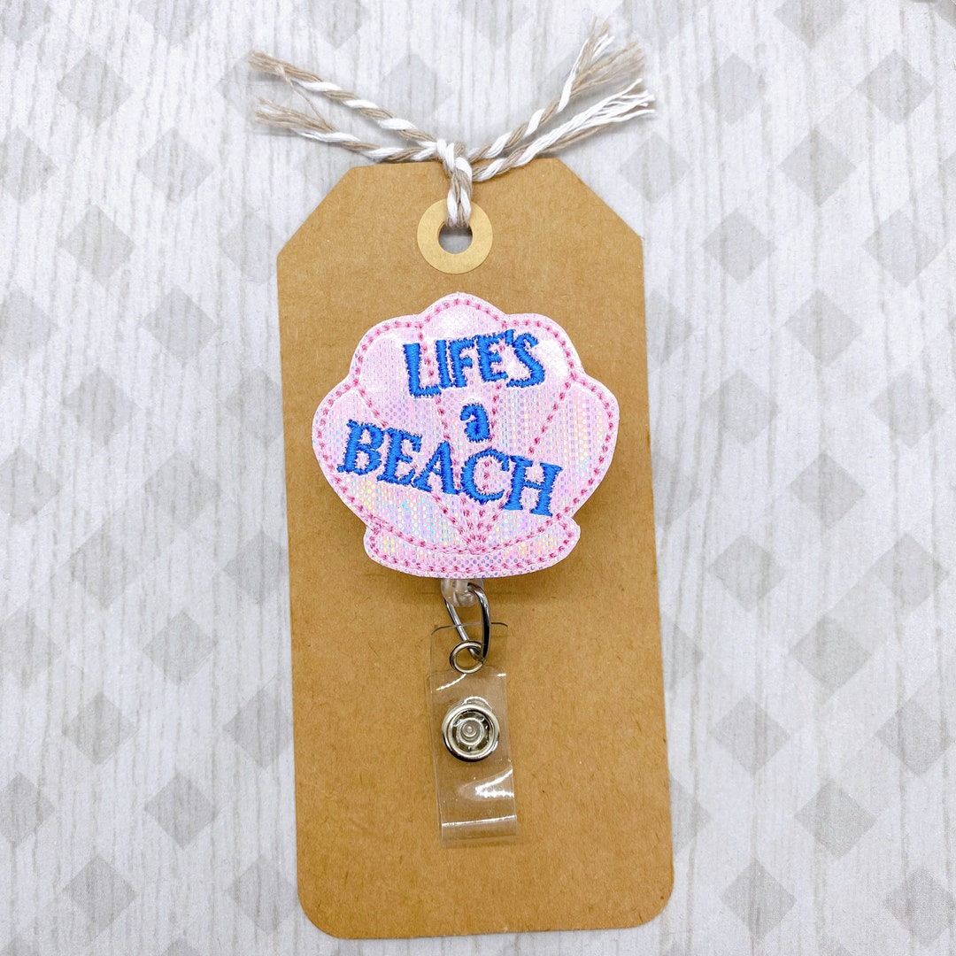 Lifes A Beach Badge Reel Seashell Badge Clip Nurse Badge Etsy 日本