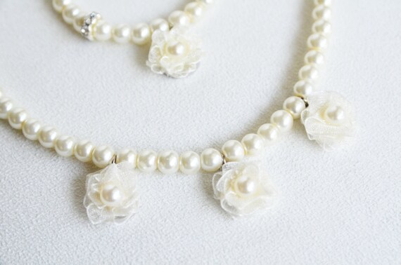 Items similar to FLOWERGIRL JEWELRY SET / ivory or white glass pearl ...