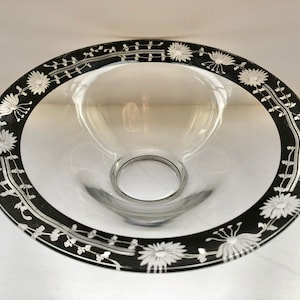 Vtg Cut-to-Clear Flower and Leaf Glass Centerpiece Bowl