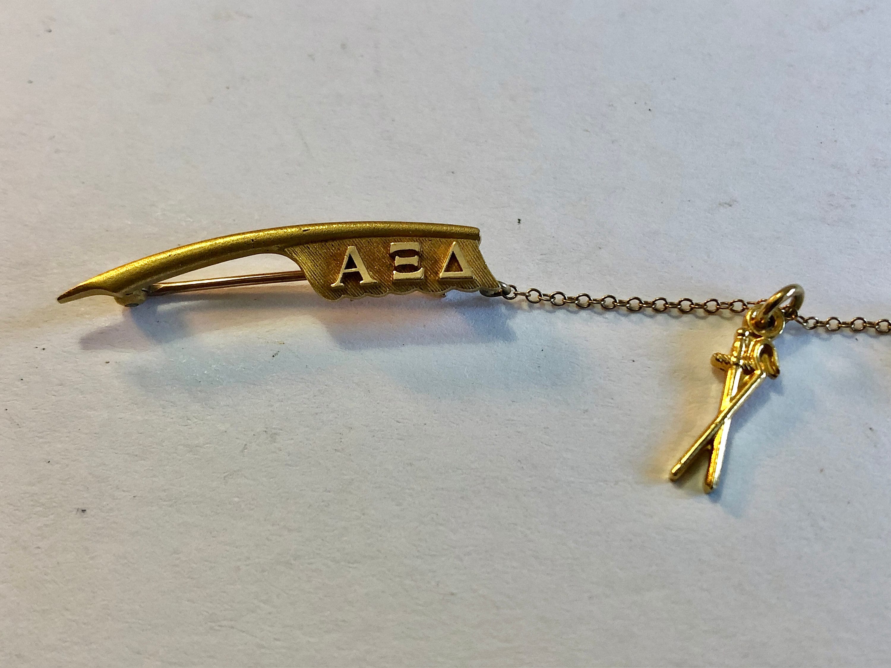 Alpha Xi Delta Quill Pin