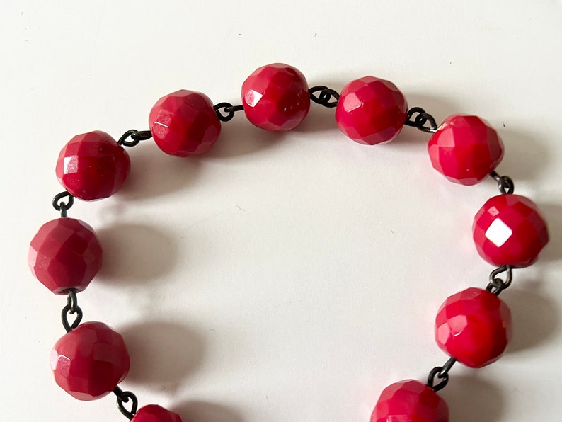 Vtg Czech Red Faceted Glass Beaded Station Bracelet 7.25 Vintage Czechoslovakia circa 1930s/1940s image 3