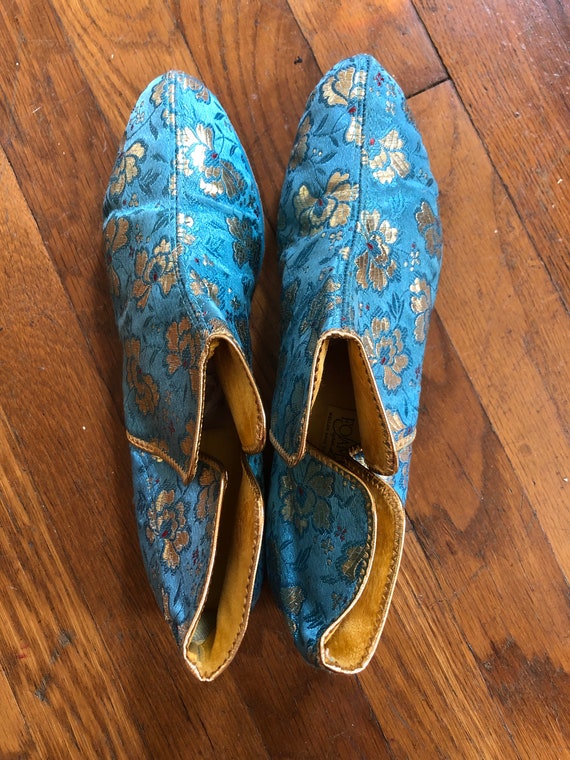 Vtg Brocade Chinese-Style Slip-On Booties - 1970s… - image 4