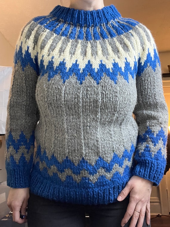 Vtg Hand-Knit Icelandic Wool Unisex Sweater, circ… - image 2