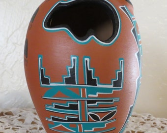 Jemez Pueblo Bear Fetish Pot, Hand Formed, Painted and Signed by Recognized Artist Delia Gachupin