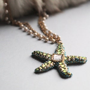 COLLANA BRIGHT STAR, collana con stella e perline, collana gitana, regalo originale per donna, made in Italy, collo originale ed elegante, per lei immagine 1