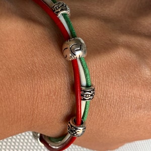 BRACCIALE PER UOMO in cuoio color rosso e corda in cotone bianca e verde, bracciale color bandiera italiana, regalo uomo, per ragazzo