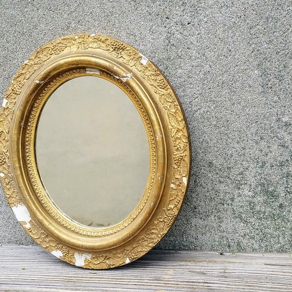 Vintage Art Deco All Original Oval Gold Over Gesso Wall Mirror