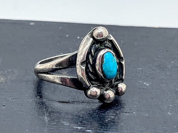 Vintage Silversmith Made Split Shank Twisted Rope… - image 1